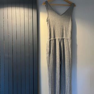 Grey romper with pockets